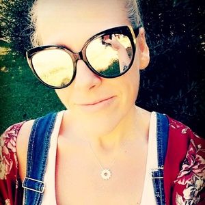 Meet your Posher, Tracy